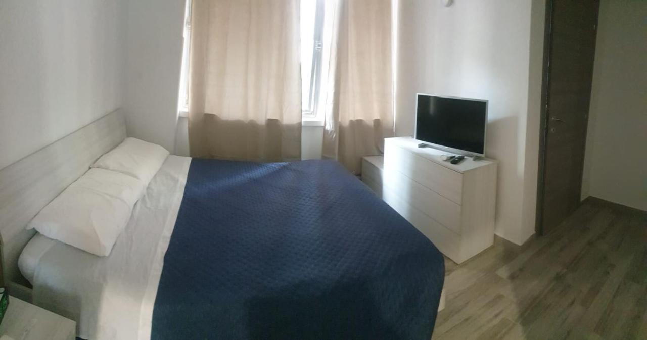 לה ספציה B&B Carmela מראה חיצוני תמונה